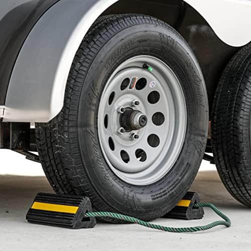 Buyers Products WC24483 Heavy Duty Wheel Chock Set, Rust & Chemical Proof - Image 3